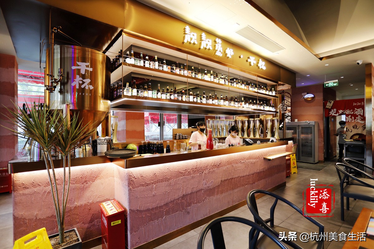 靓靓蒸虾和巴厘小龙虾哪个好吃,小龙虾武汉最好吃