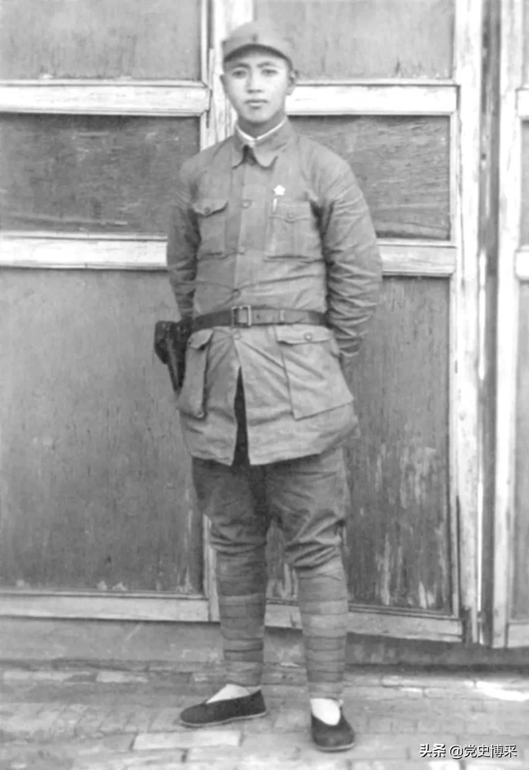 *小平邓**与麾下爱将*华清刘**