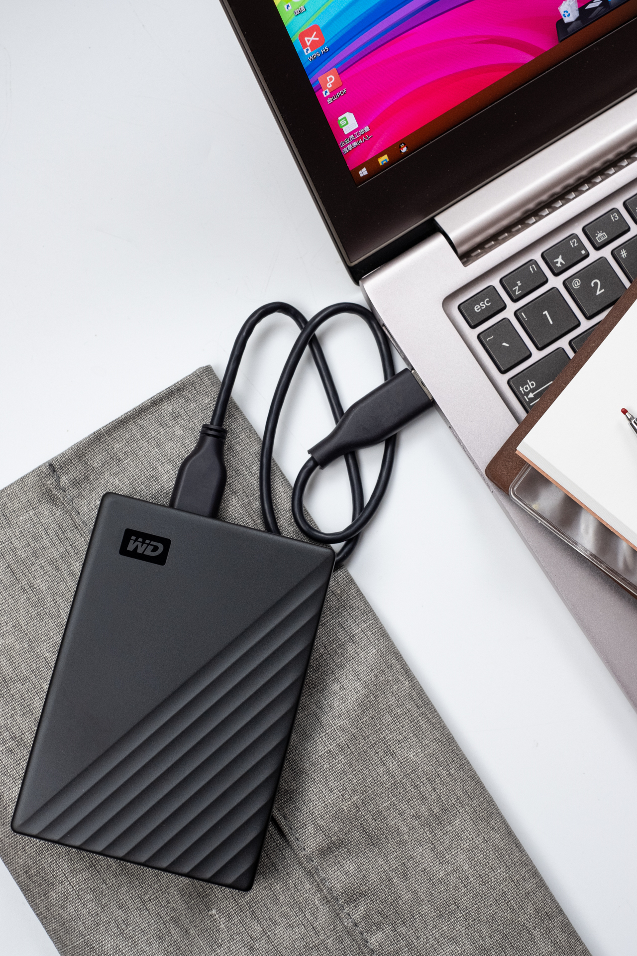 西数移动硬盘讲解,西数移动硬盘新款和老款怎么区分