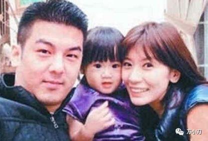 贾静雯和她的干爹,贾静雯女儿的干爹