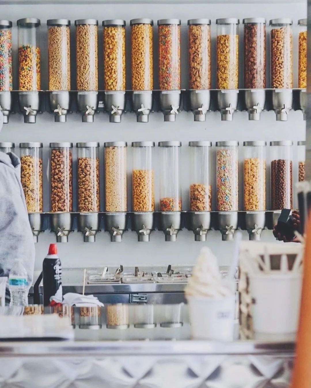 买得贵不如穿得对，潮流联名王KITH谁穿谁美