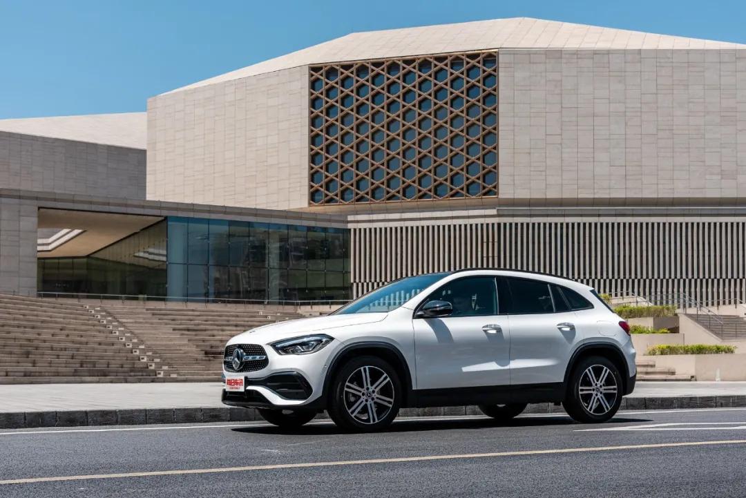 全新一代奔驰gla试驾,奔驰gla深度试驾