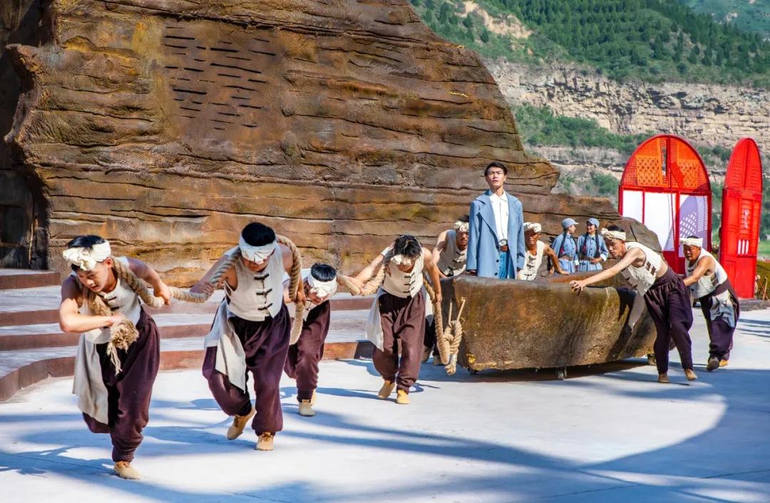 壶口黄河壮美表现,壮美的黄河壶口大瀑布