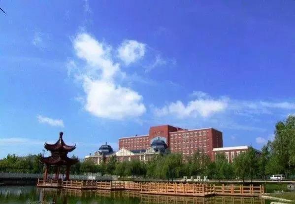 师范跨海洋！位于秦皇岛的河北科师院会威胁河北师大的地位吗？