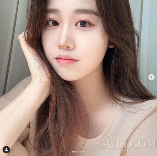 让HR眼前一亮的面试妆比精修证件照还美？