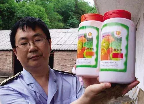 金骏眉红茶有柠檬黄吗,怎么分辨加柠檬黄的金骏眉