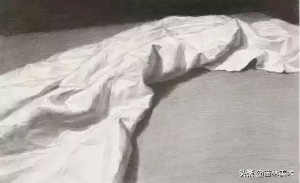 素描简单的衬布褶,素描衬布非常暗