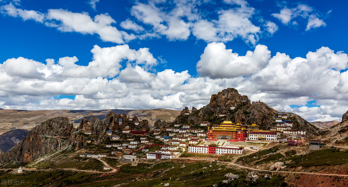 国内最经典12条自驾游线路,国内十大自驾游线路推荐