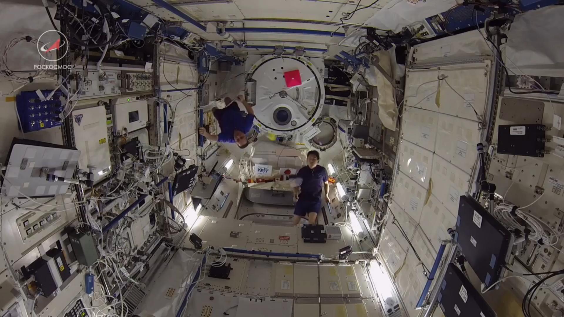 国际空间站中国国旗,国际空间站在太空对接