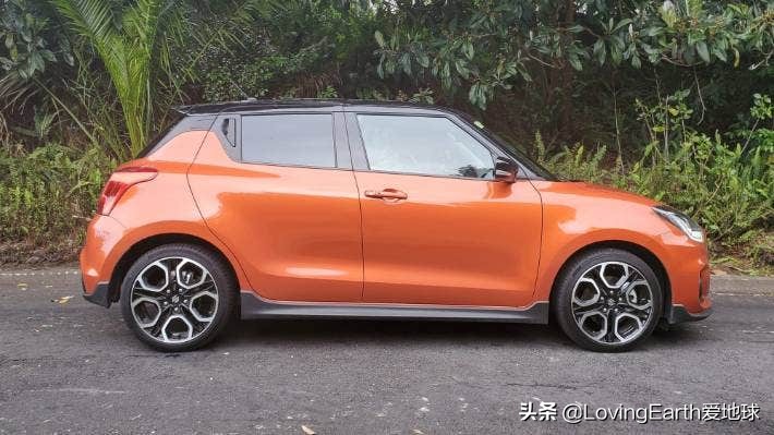 14年长安铃木swift雨燕1.3l的价格,铃木雨燕swift运动版