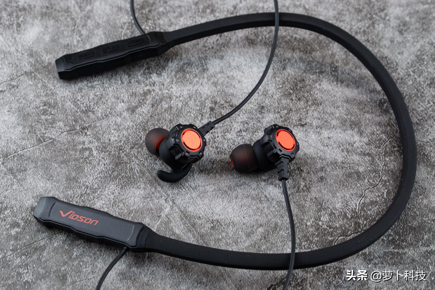 物理外挂入耳耳机,物理外挂电竞耳机