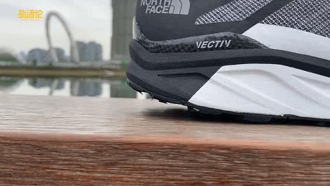 北面徒步鞋vectiv,北面跑鞋vectivinfinite300偏大偏小