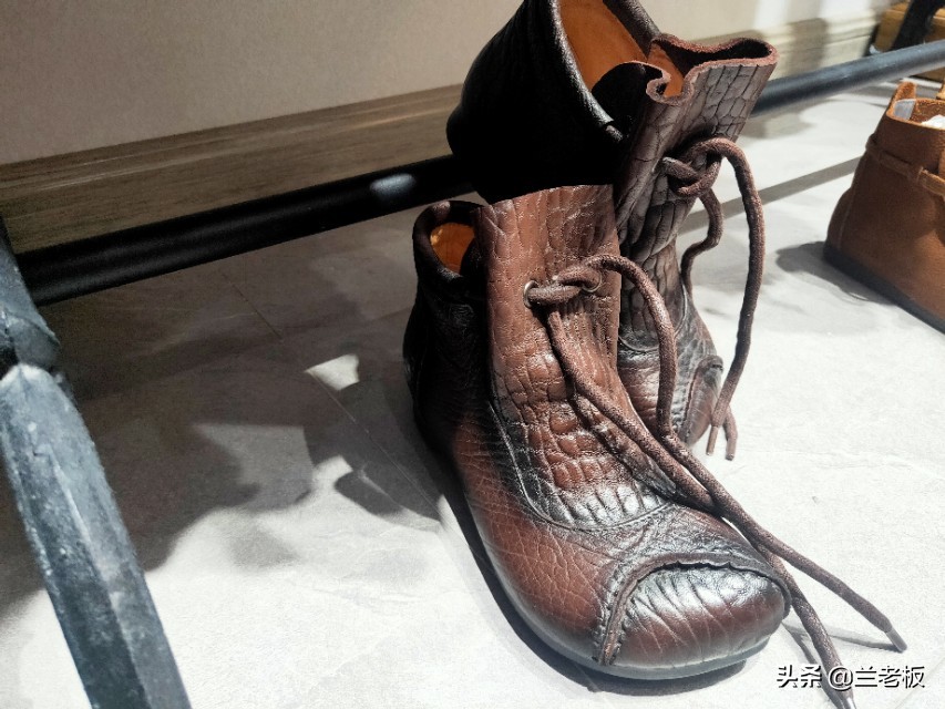 想做服装生意,服装生意现在好做吗