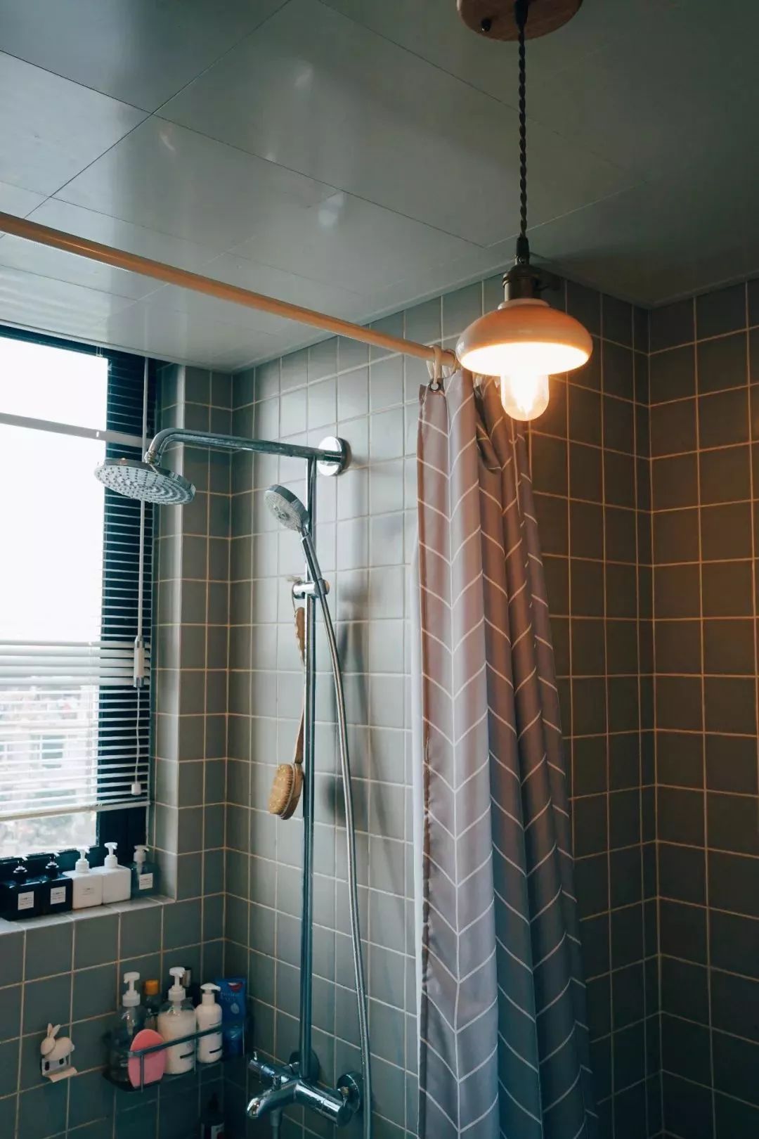 90后花9000元爆改老房子,90后夫妻精心改造精装房