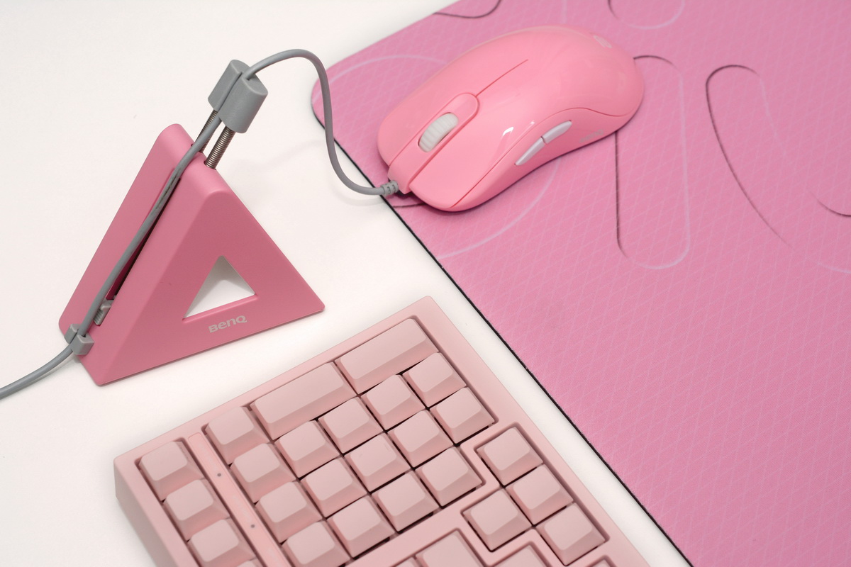 竞技与颜值并行，ZOWIEFK1-B粉色DIVINA体验