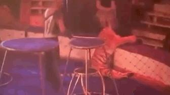 被囚34年取精，被迫亲手杀死爱子，最后只能挣扎着死去……