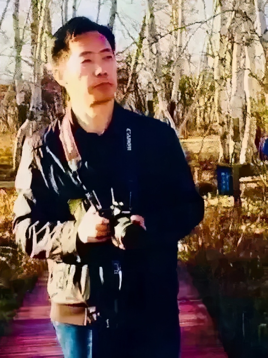 内蒙古张志军,张志军朗诵匆匆