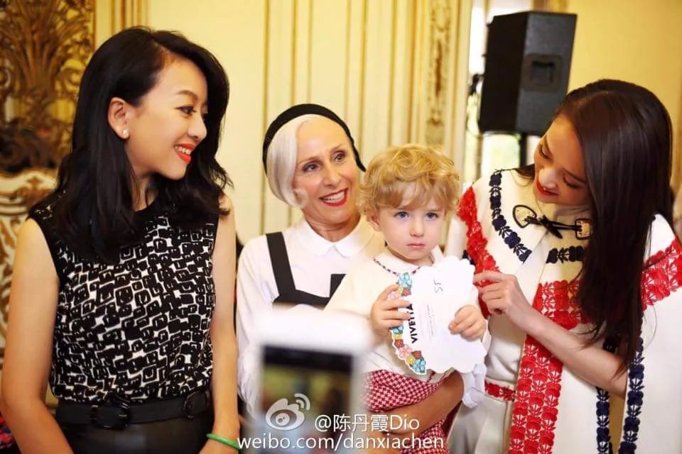 市值百亿、貌美如花，但立白“长公主”没有1分钱身家？