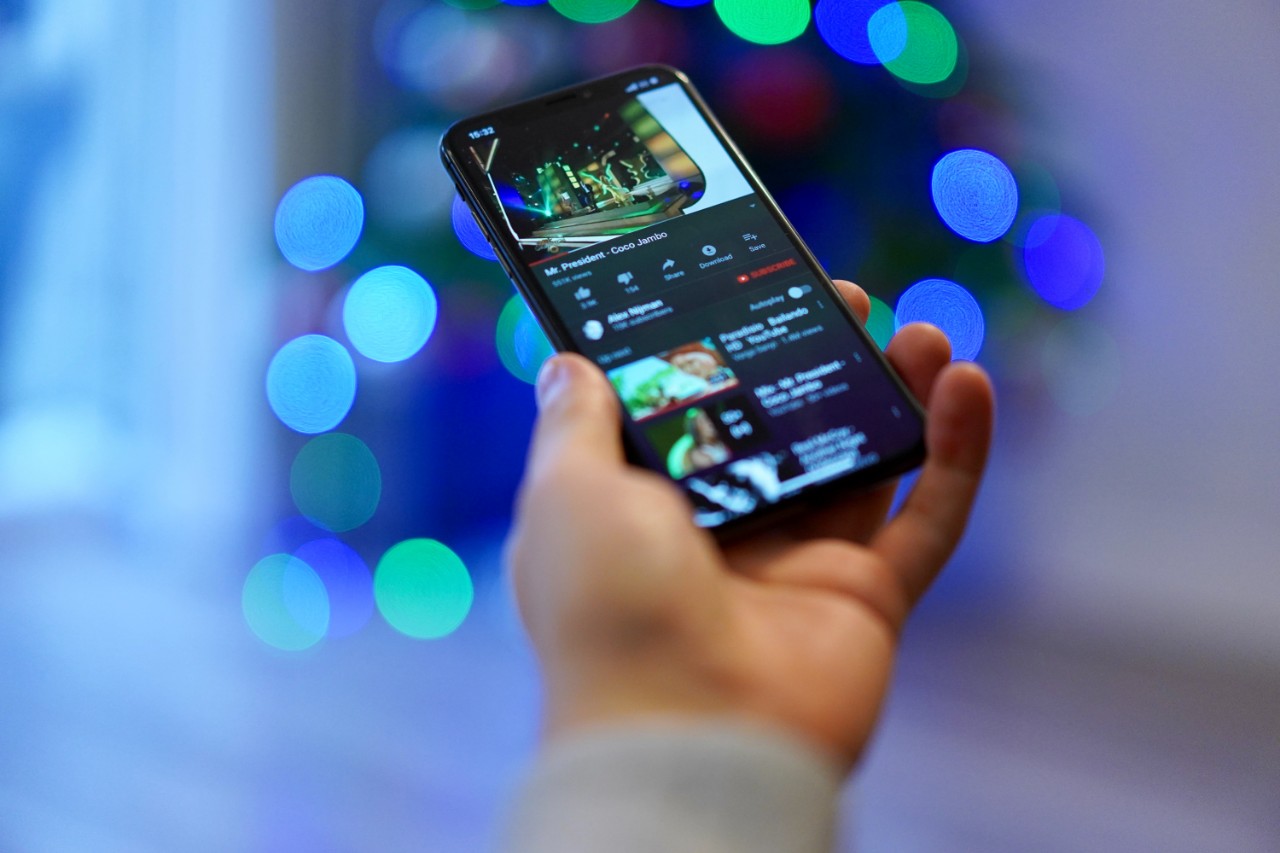 iphone手机刷机越狱详细教学,iphone越狱刷机有什么优缺点