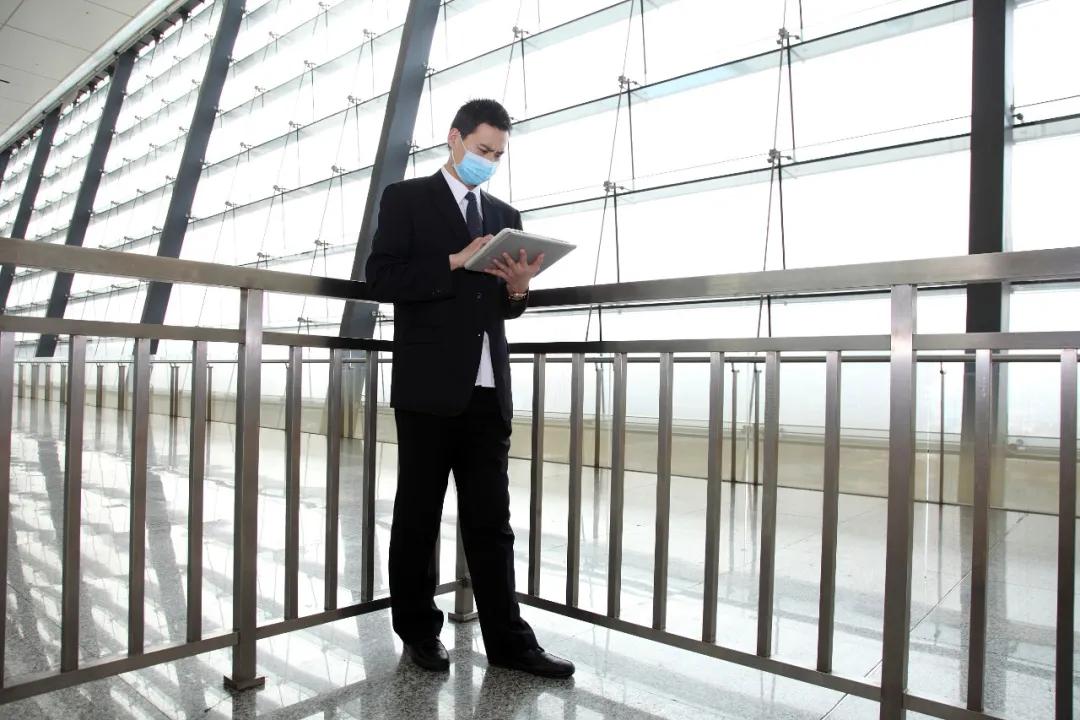 疫情美国居民大量囤枪,疫情冲击下的真实美国