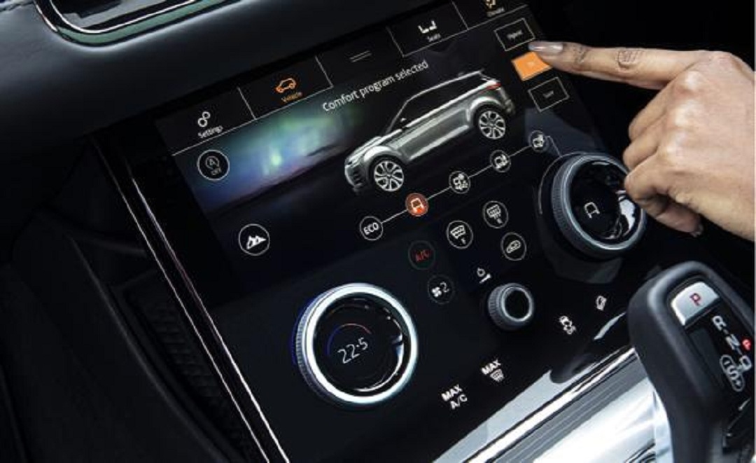 青睐极光颜值超高，畏惧极光空间不足？换个动力总成，变香了吗？