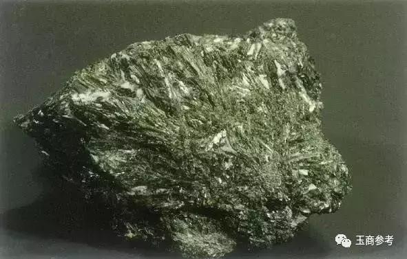 玉石的种类和鉴别图片,玉石的种类及鉴别方法