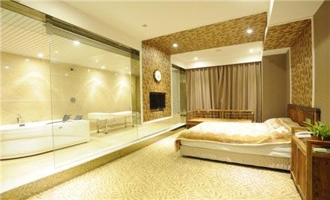 最豪华的洗浴城,豪华洗浴中心大楼正门