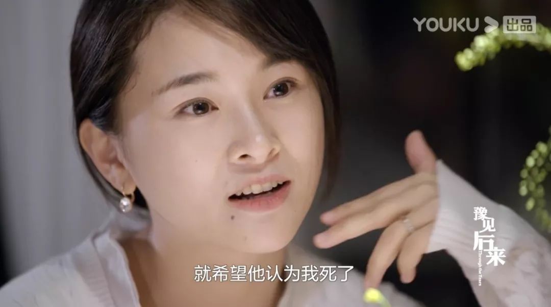 汶川地震中失去双腿的舞者,被地震夺去双腿的舞者廖智