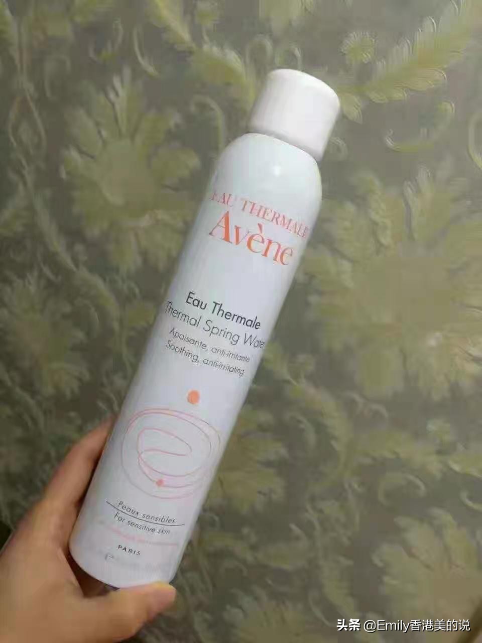 春季过敏脸起小疙瘩用什么面膜,春季脸过敏发痒发红用什么护肤品