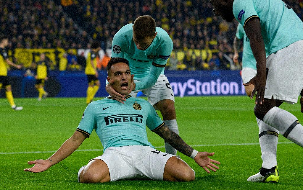 国米主场遭逆转,国米欧冠出局曼奇尼胜利