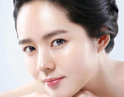 身上的痣发生癌变的症状,莫名其妙的痣可能是癌症信号