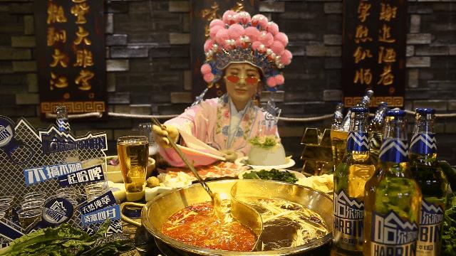 定在沛县!国内两大品牌引爆潮流!打造「啤酒火锅潮流快闪店」