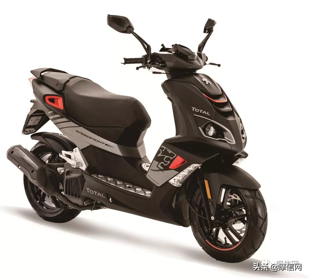 2019哈雷巡航摩托,国产摩托踏板2019