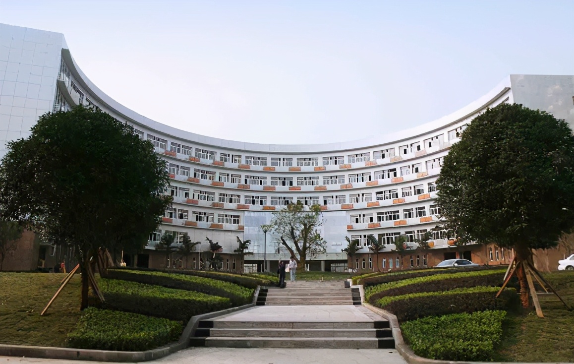 西南大学要考多少分能录取,如果想考进西南大学需要考多少分