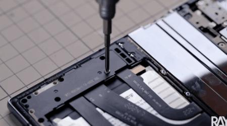 把小米铁蛋爆改成钢铁加鲁鲁的大佬,还曾把手机改造成北京城