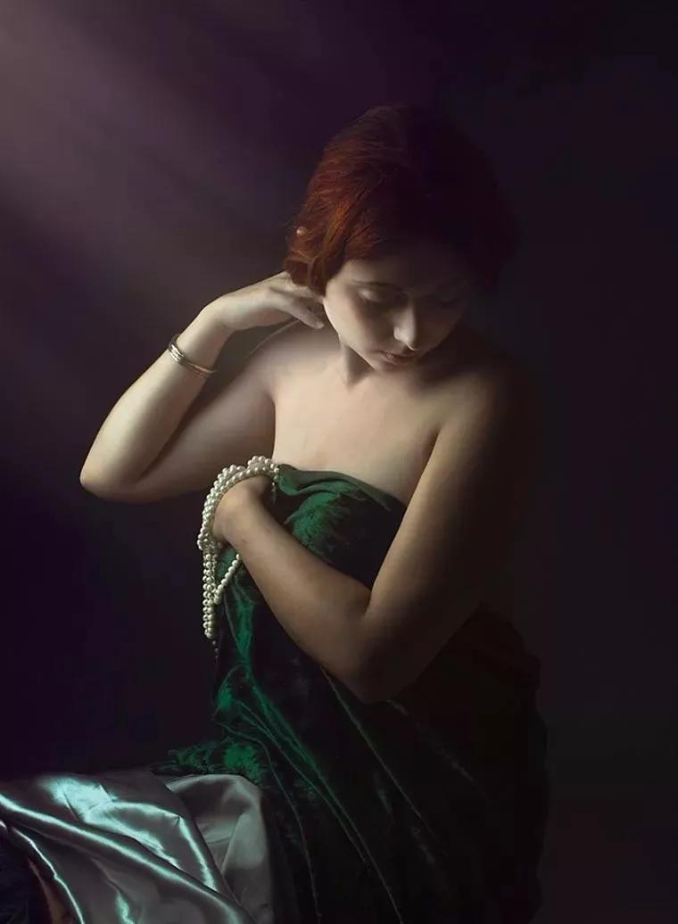 人体艺术摄影，美得尤如油画！