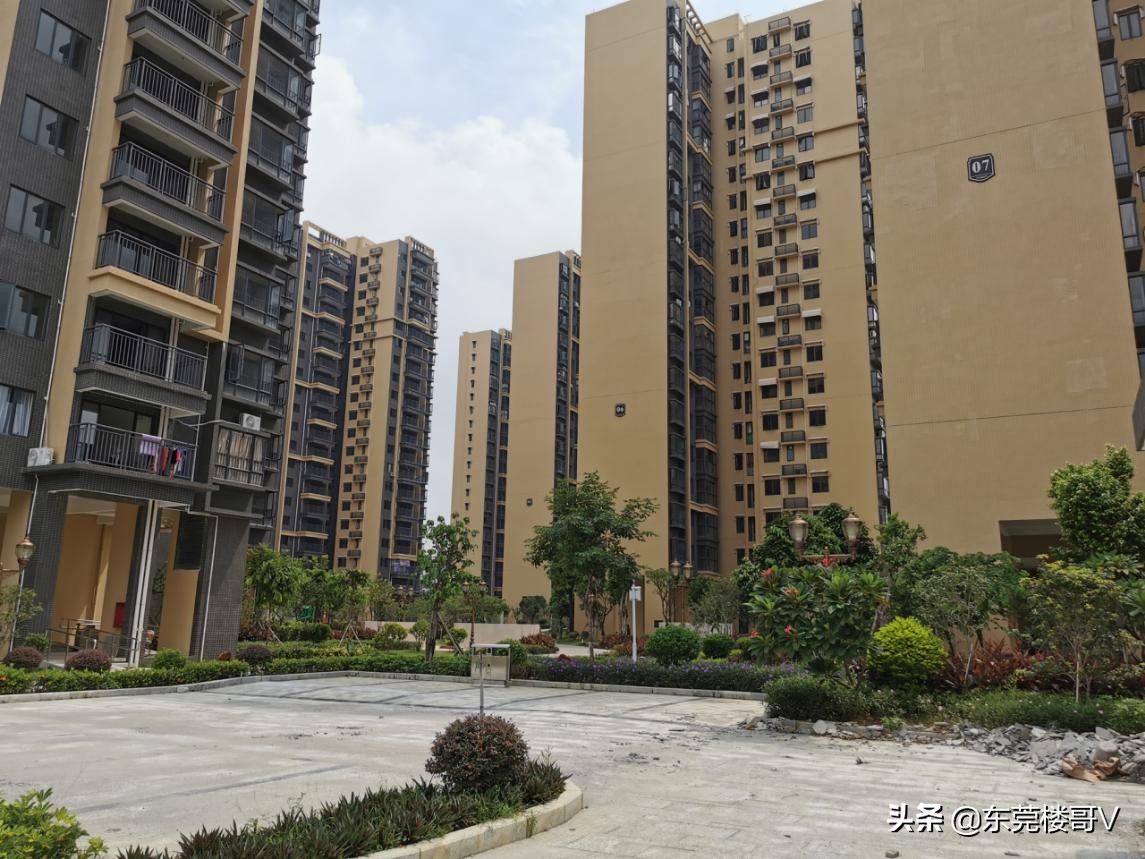 茶山富盈香茶郡最开始多少钱一平,茶山富盈香茶郡一期毛坯