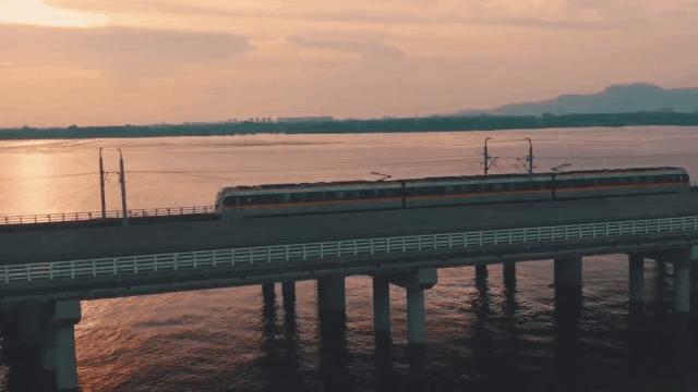 南京天空之镜高清图,中国五大惊艳世界的城市