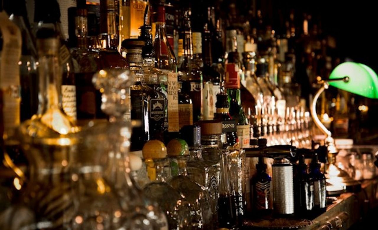 香港酒吧排行榜前十名,香港最值得去的酒吧