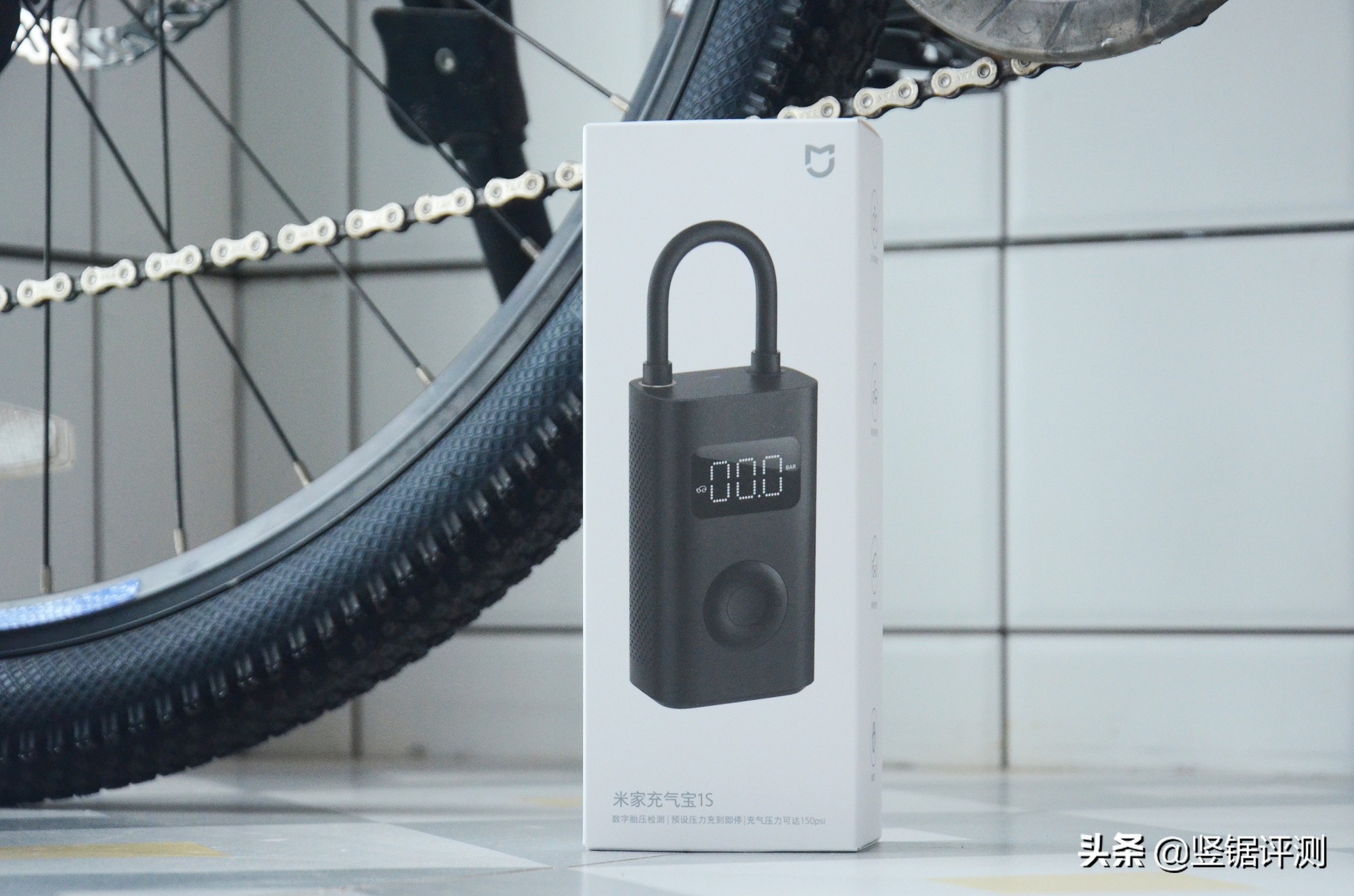 米家充气宝1s给汽车充气,去修车店给轮胎打气免费吗