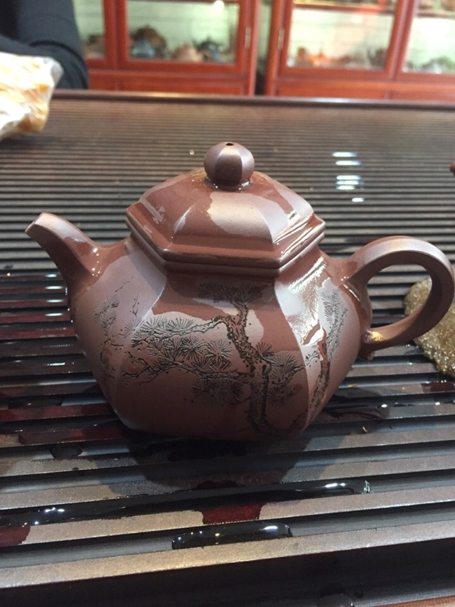 紫砂壶泥料之紫泥，如何快速鉴别优质？