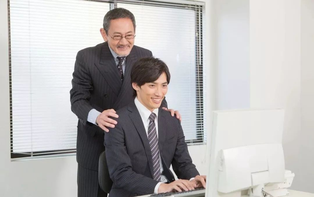 领导承诺提拔你,但一直没动静,怎么办?聪明人都从这3点*局破**