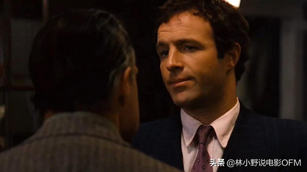 床上的马头是真的假的?桑尼挨了多少枪?好莱坞经典「教父」解密