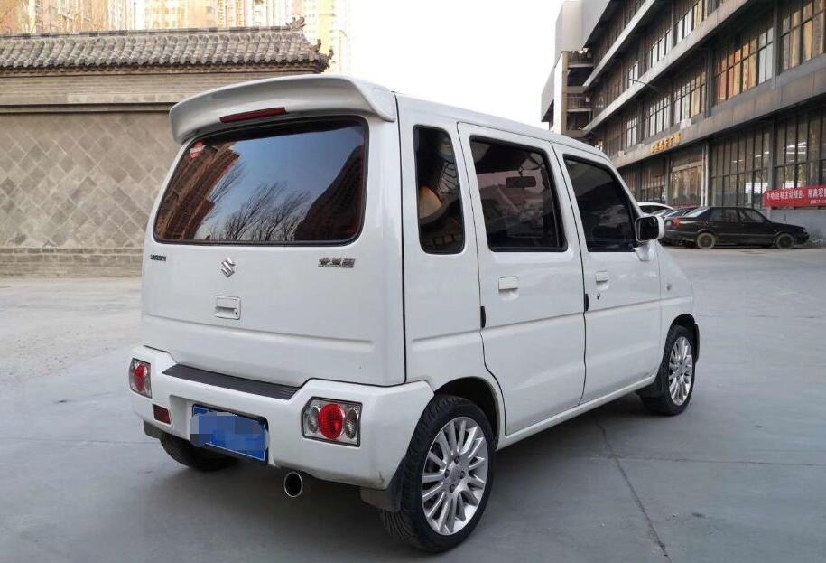 铃木北斗星最新款测评,铃木吉姆尼发动机和北斗星发动机