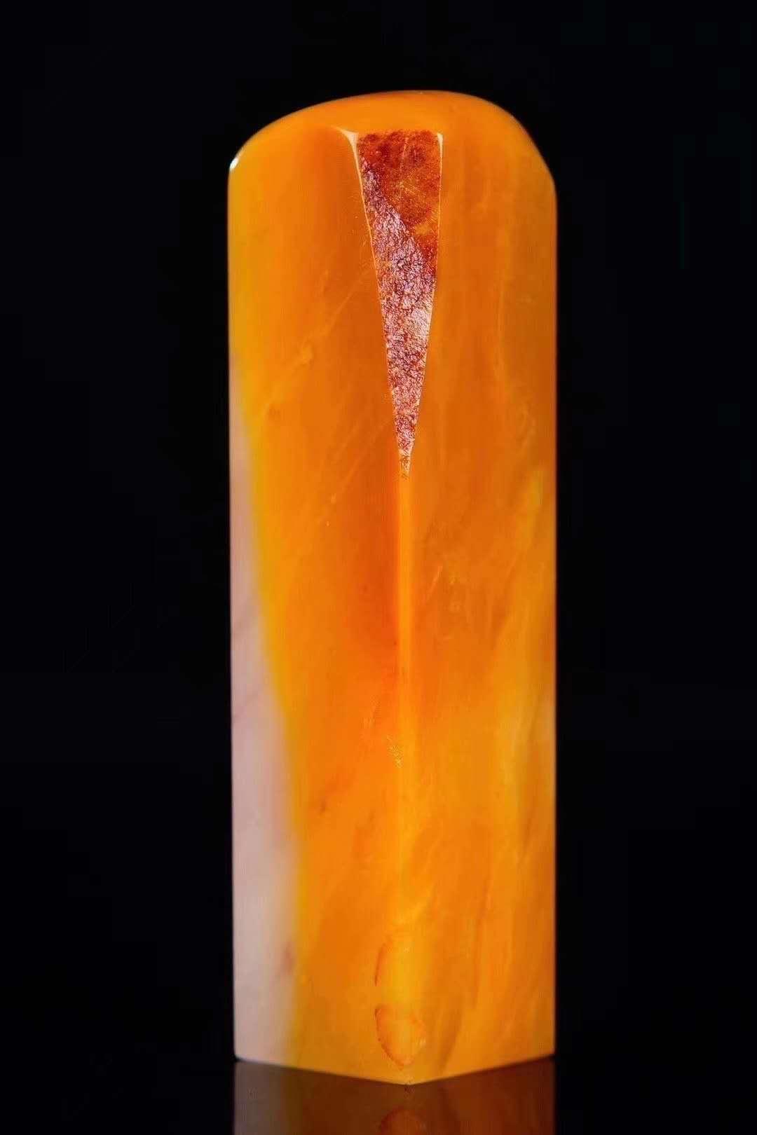 顶级极品老挝石,非常像寿山田黄的老挝石