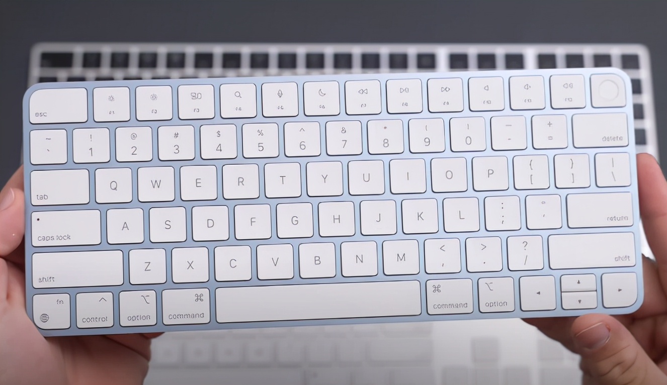 无线键盘选罗技还是雷蛇,无线键盘怎么选购