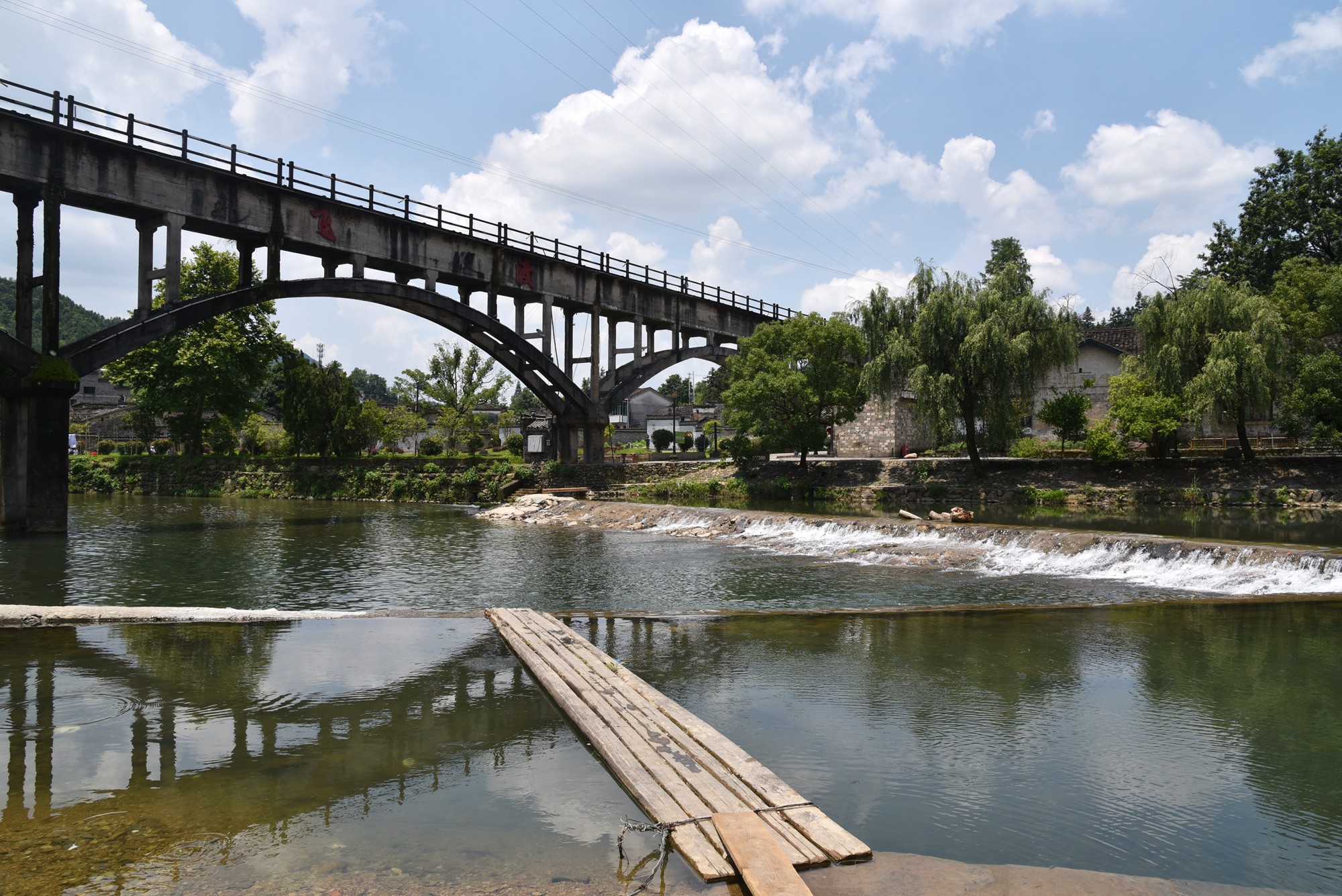景德镇近代瓷器发展,千年瓷都景德镇有哪些瓷器