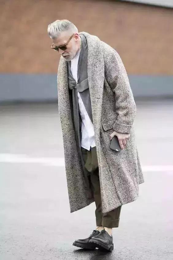 高端羊绒大衣轻奢男搭配,有品位有风度绅士的男人
