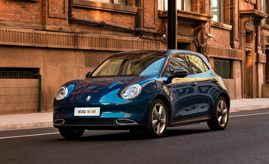 欧拉好猫尊荣复古绿,欧拉好猫新能源电动汽车