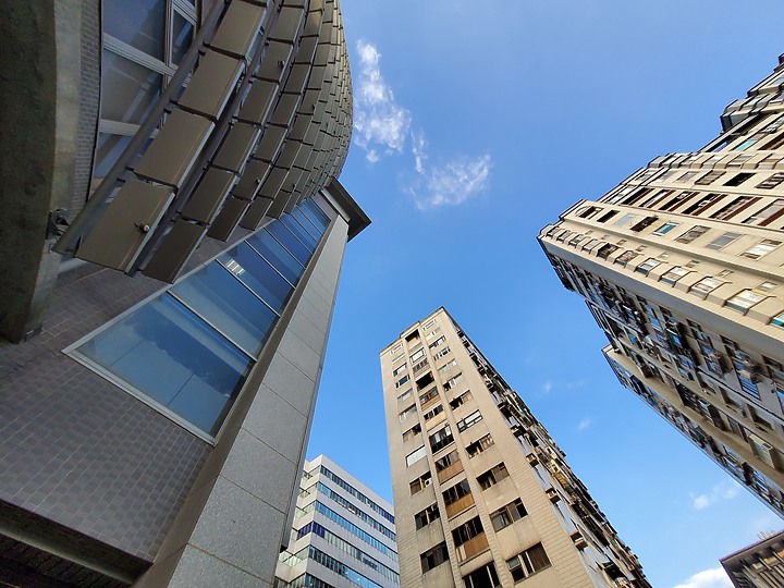 三星GalaxyZFlip评测：吸引目光的不止折叠